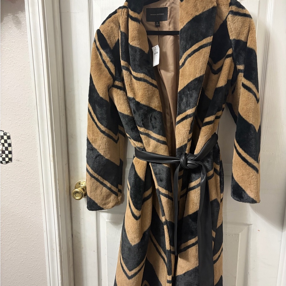 Banana Republic Black and Tan Coat